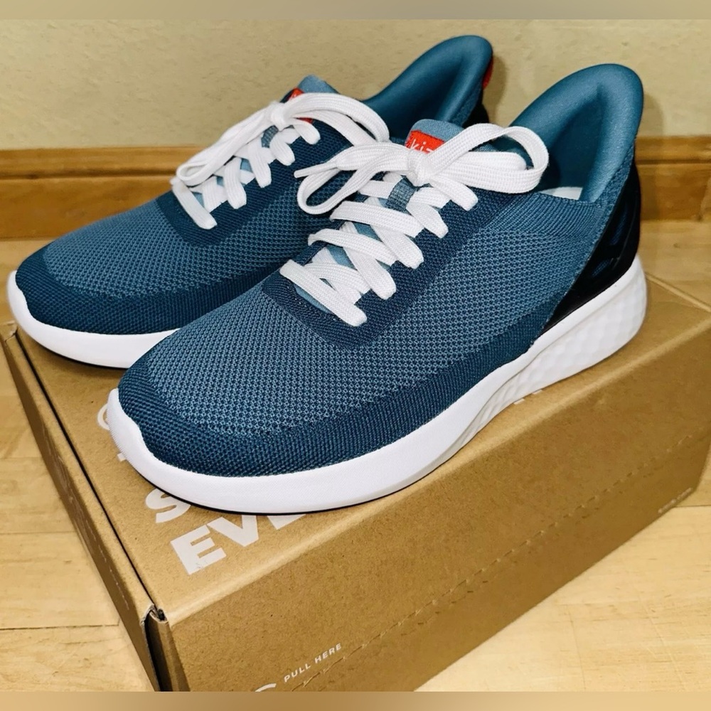 New KIZIK ATHENS Deep Sea Blue Easy Slip In Sneakers Shoes Men 6 Women’s 7.5